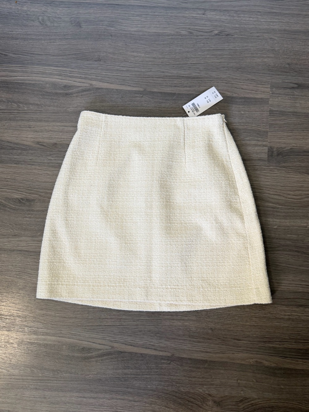 NWT Abercrombie & Fitch Cream Bouclé Mini Skirt